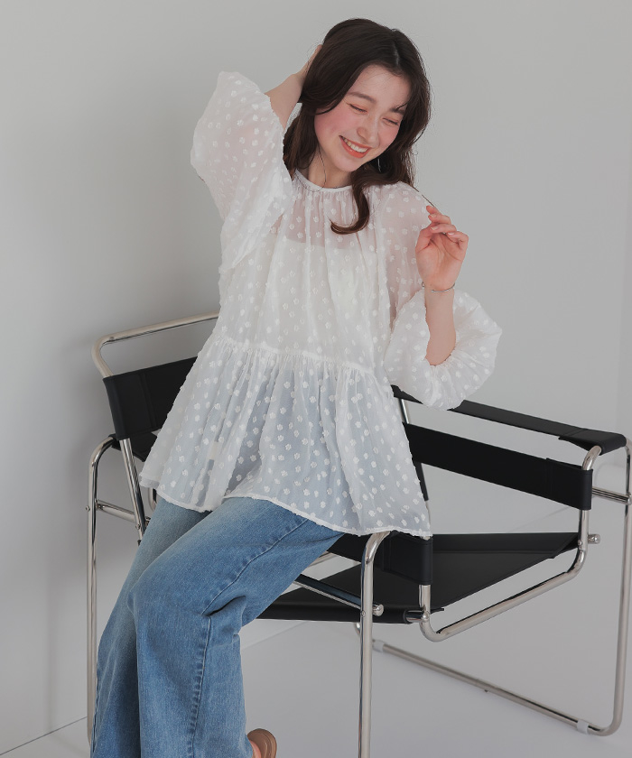 ✨現行品✨極美品✨SHIPS シアージャガードペプラムシャツ SHIPS any:〈手洗い可能〉シアー ジャカード ペプラム シャツ