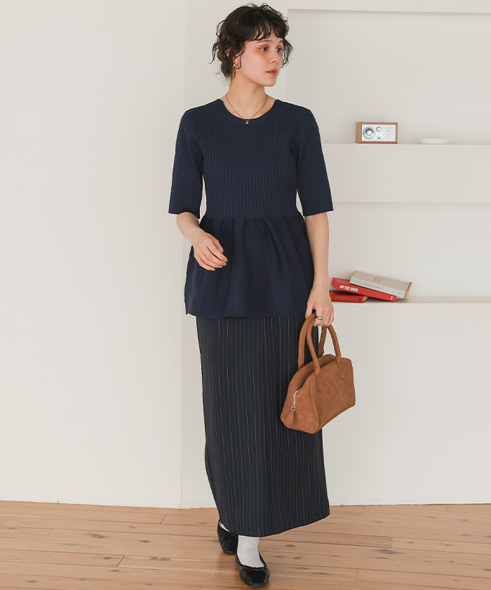 訳あり 完売 heve へイヴ　パプリカニット　ペプラム ストレッチ カットソー 人気希少完売 heve へイヴ パプリカニット ペプラム ストレッチ
