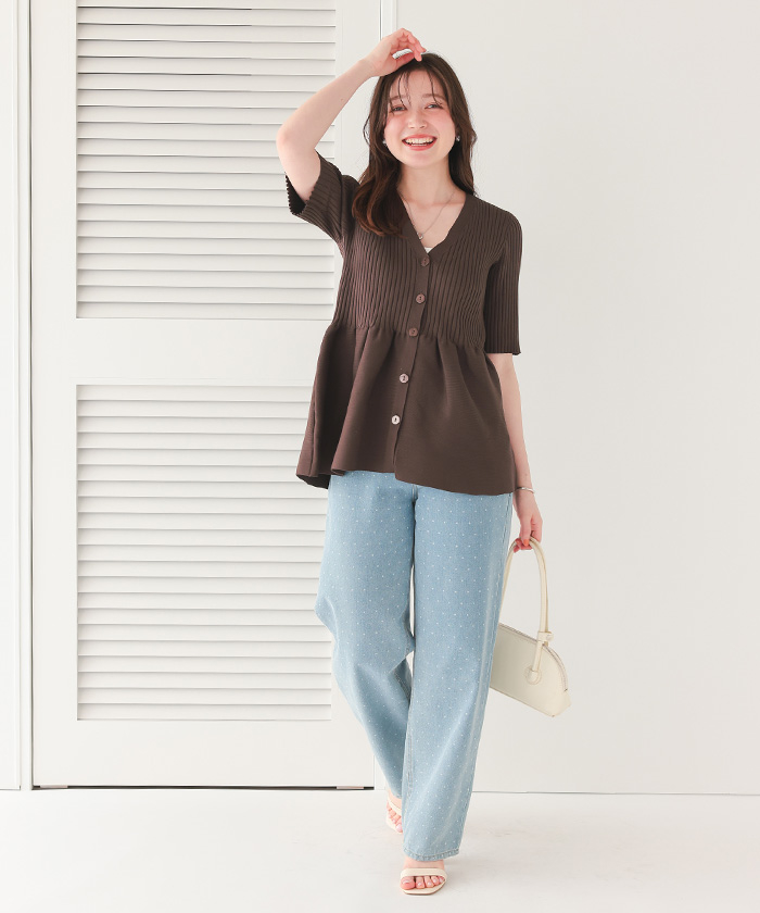 訳あり 完売 heve へイヴ　パプリカニット　ペプラム ストレッチ カットソー 人気希少完売 heve へイヴ パプリカニット ペプラム ストレッチ