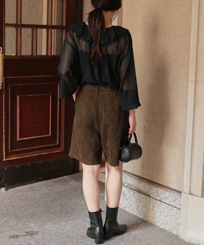 d.i.aコーデュロイバックファーショートパンツ IMG_5449-500x667.jpg