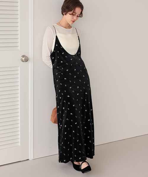 未使用ブラックベロアワンピース ⭐️タイムセール⭐️ ZARA ブラック ベロア ワンピース ドレス